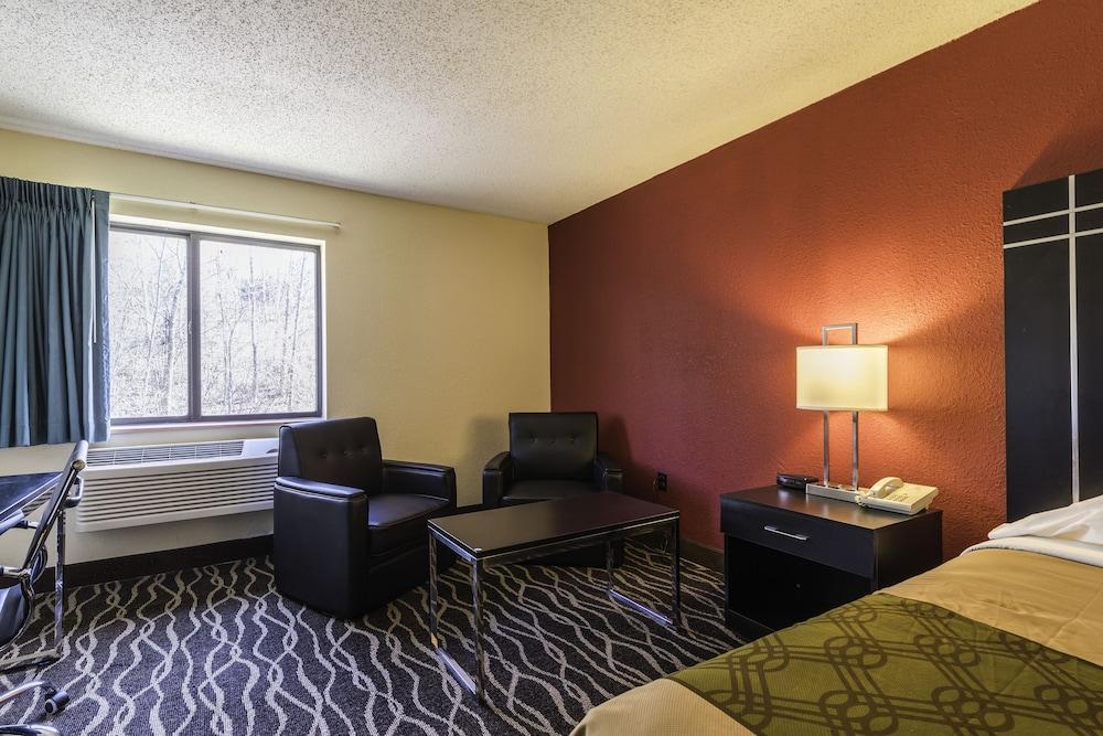 Econo Lodge Cleveland Southeast - Kent Streetsboro Eksteriør billede