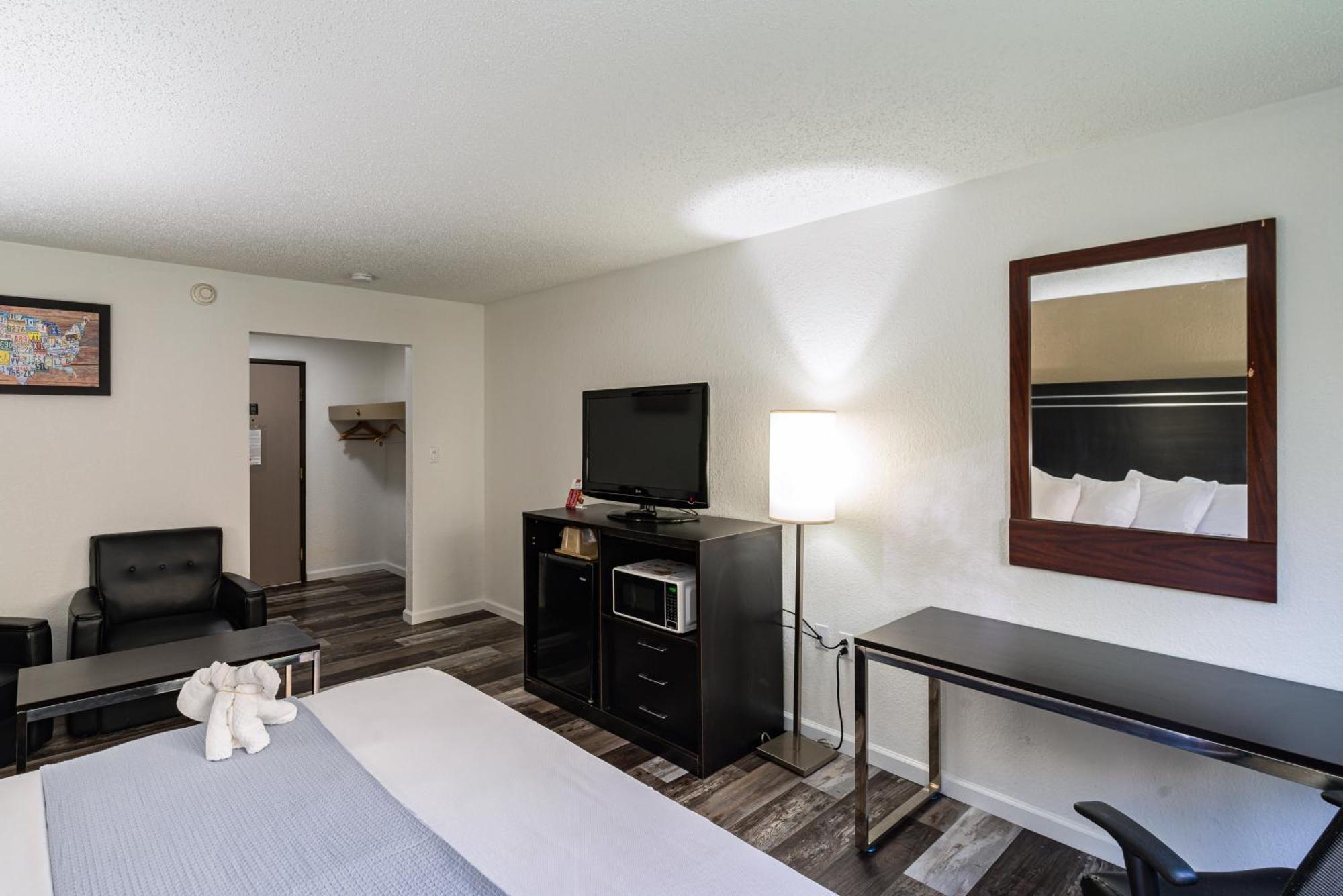 Econo Lodge Cleveland Southeast - Kent Streetsboro Eksteriør billede