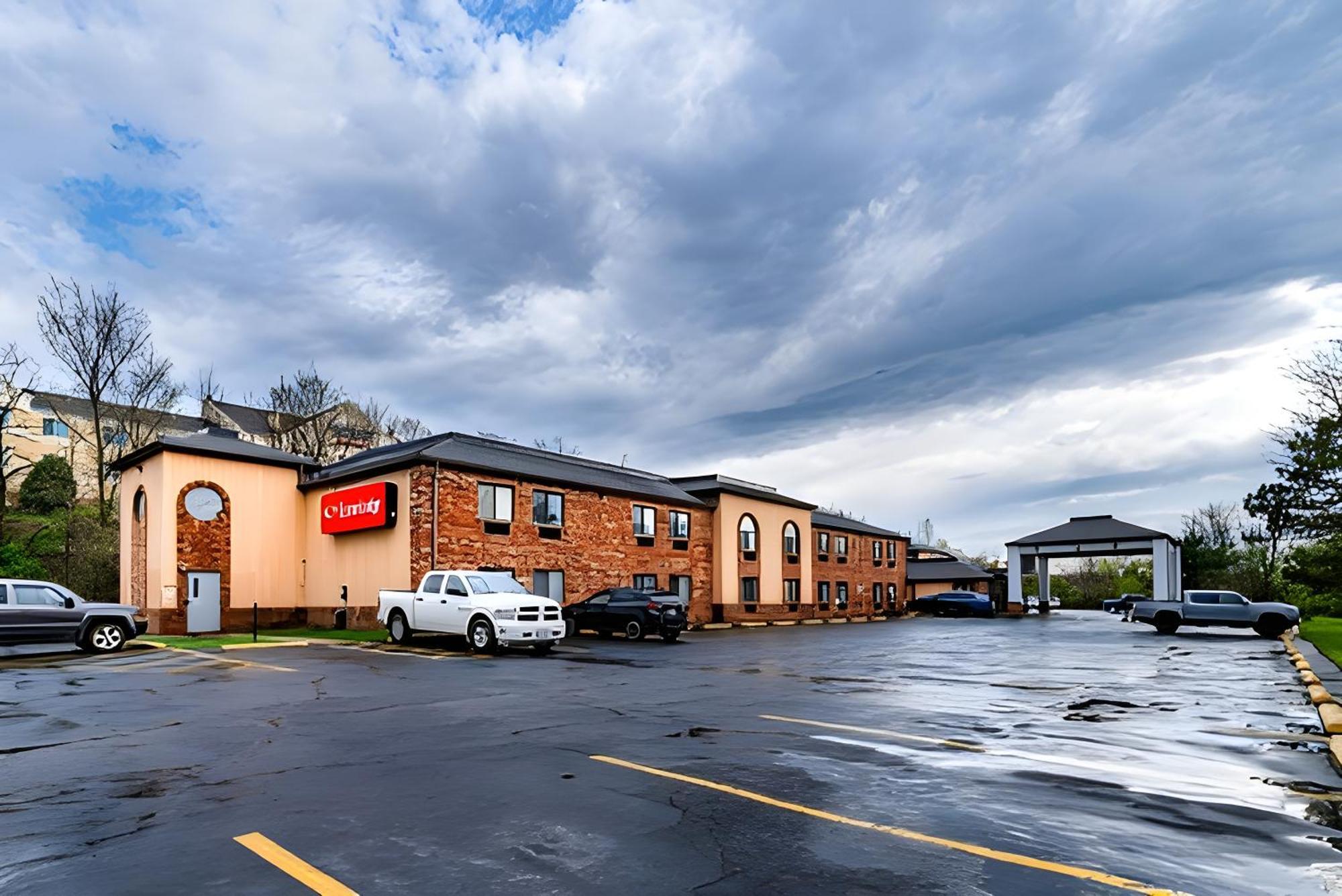 Econo Lodge Cleveland Southeast - Kent Streetsboro Eksteriør billede