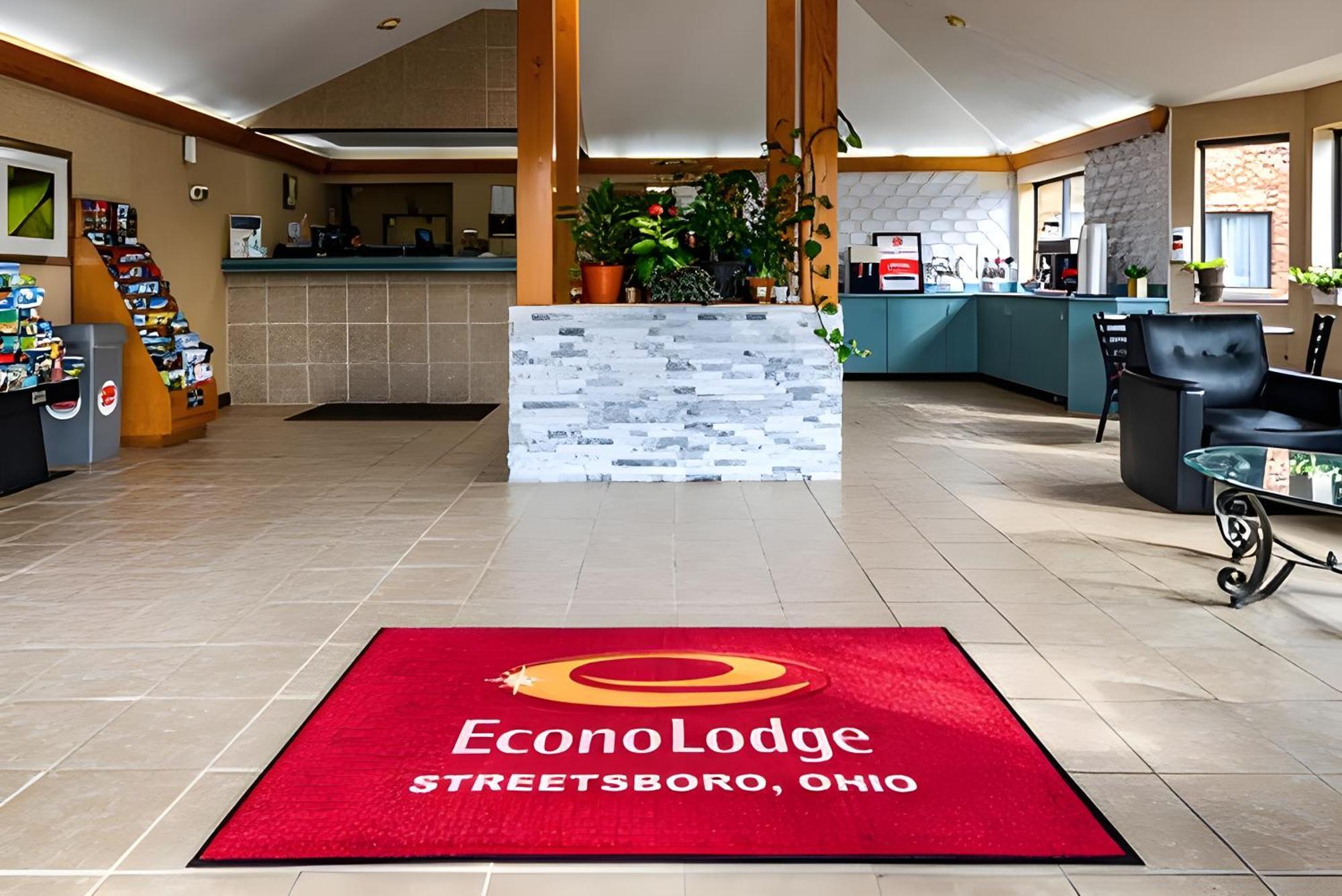 Econo Lodge Cleveland Southeast - Kent Streetsboro Eksteriør billede