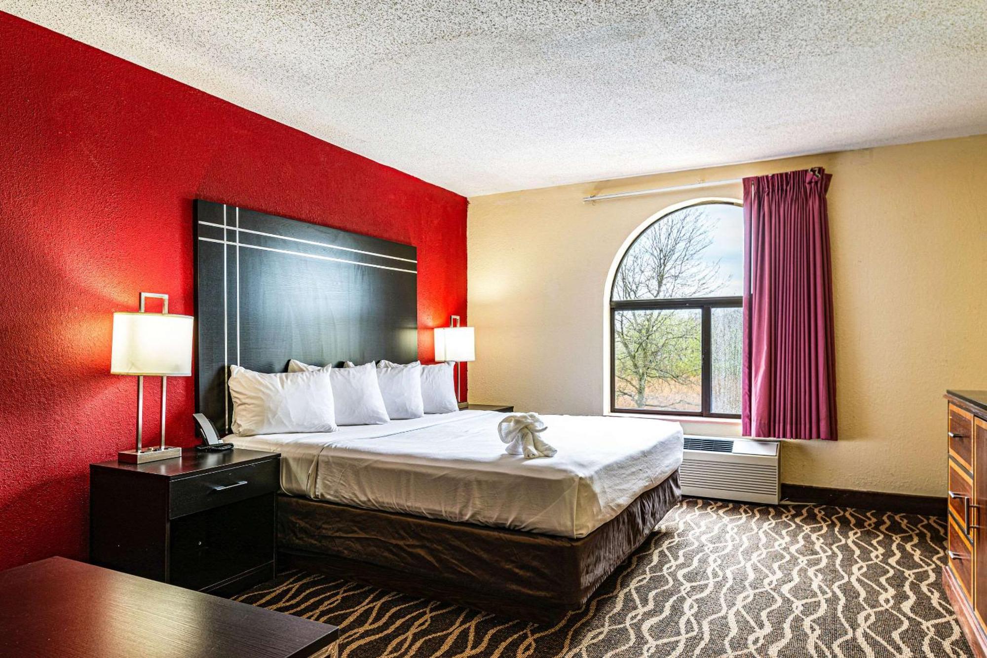 Econo Lodge Cleveland Southeast - Kent Streetsboro Eksteriør billede