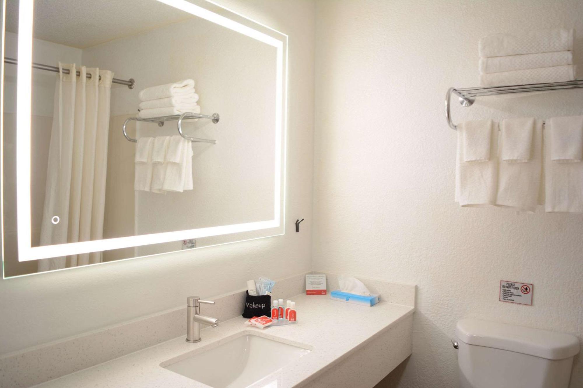 Econo Lodge Cleveland Southeast - Kent Streetsboro Eksteriør billede