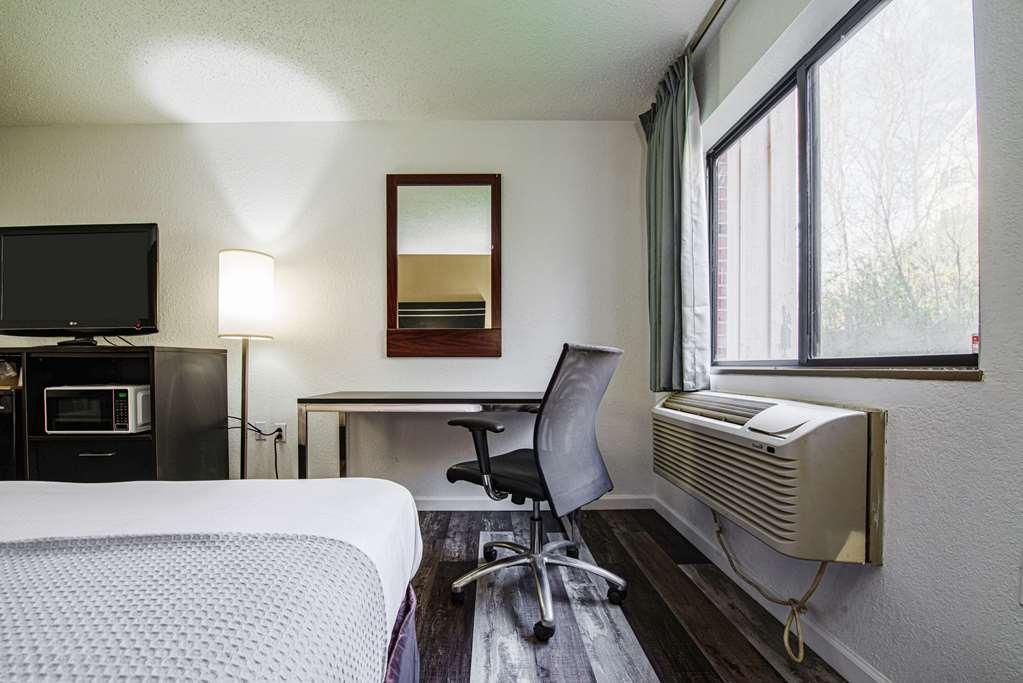 Econo Lodge Cleveland Southeast - Kent Streetsboro Værelse billede