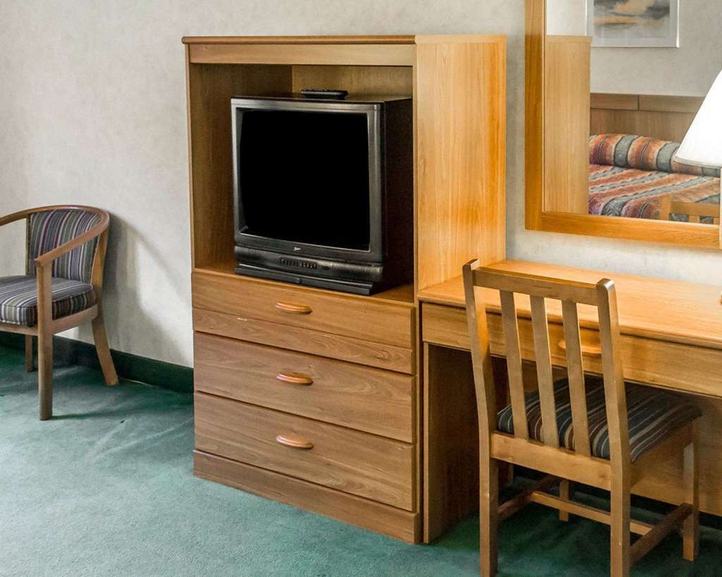Econo Lodge Cleveland Southeast - Kent Streetsboro Værelse billede
