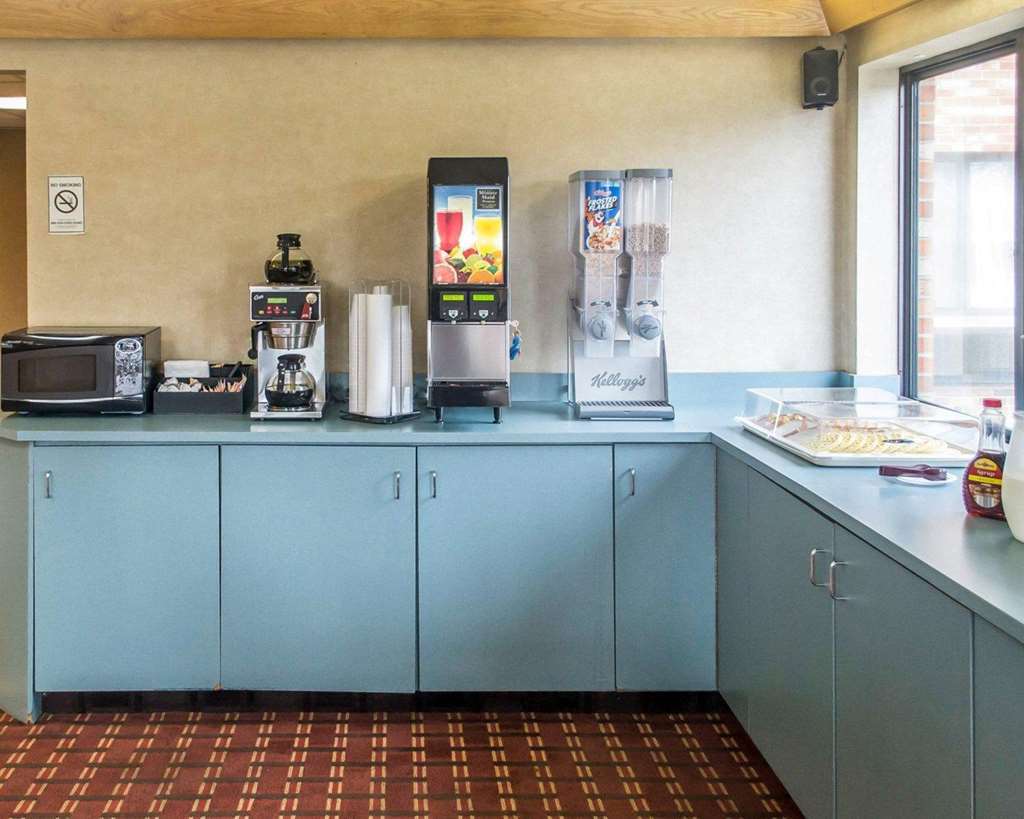 Econo Lodge Cleveland Southeast - Kent Streetsboro Restaurant billede