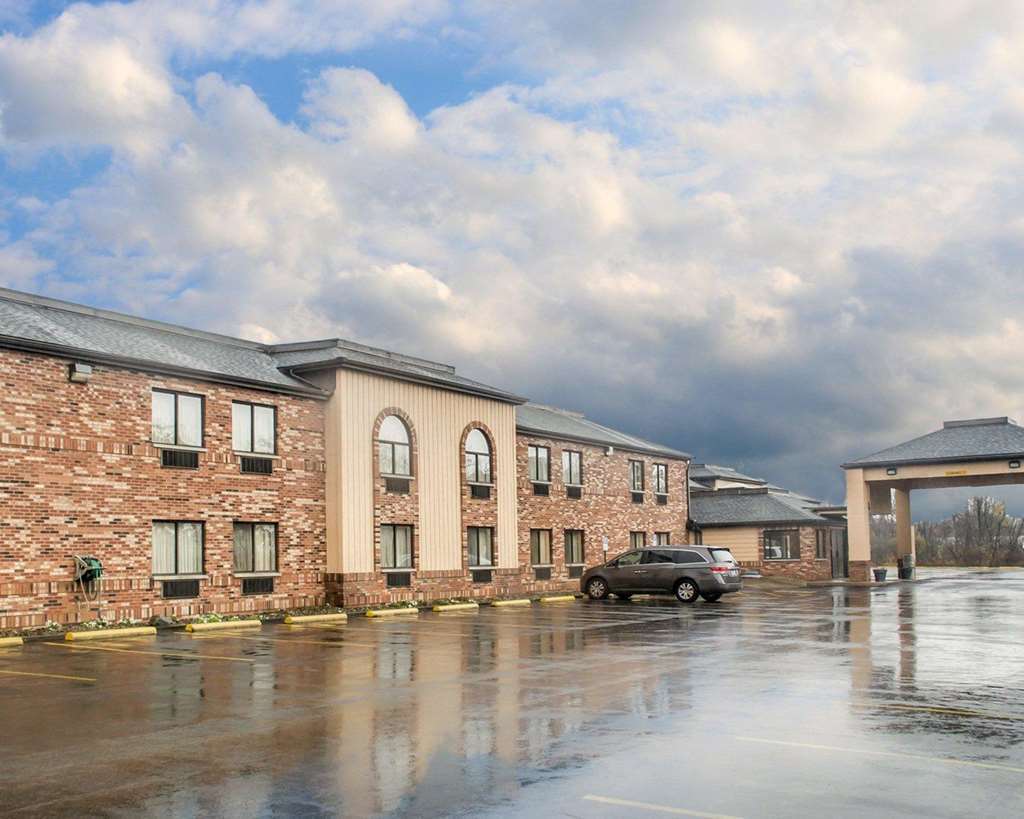 Econo Lodge Cleveland Southeast - Kent Streetsboro Eksteriør billede